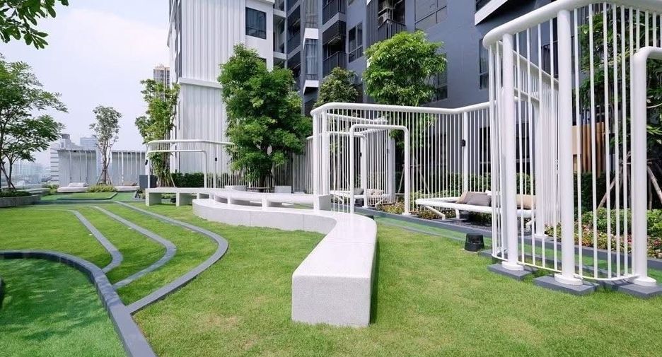 For rent 1 bed condo in Watthana, Bangkok
