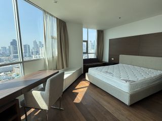 For rent 2 bedrooms condo in Sathon, Bangkok