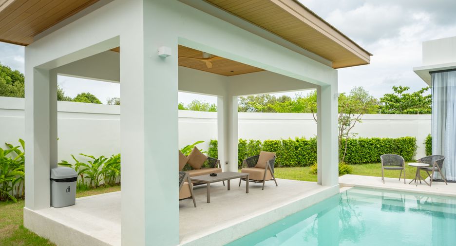 For rent 5 bedrooms villa in Mueang Phuket, Phuket