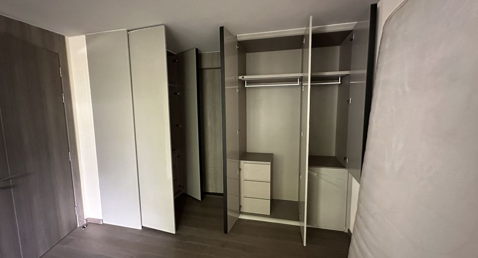 For sale 1 bed condo in Pathum Wan, Bangkok
