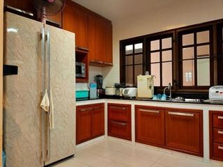 For sale 4 bedrooms house in Khlong Sam Wa, Bangkok