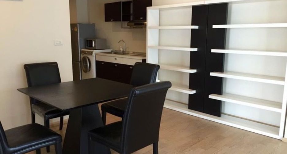 Condo en venta y en alquiler de 1 habitaciones en Khlong Toei, Bangkok
