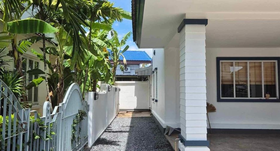 For rent 3 bedrooms house in Mueang Phuket, Phuket