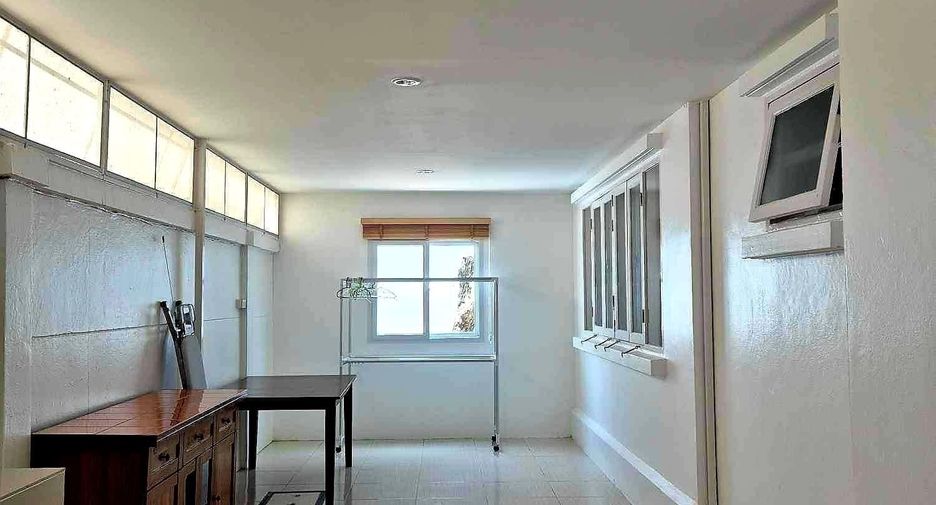 For rent 3 bedrooms house in Mueang Phuket, Phuket