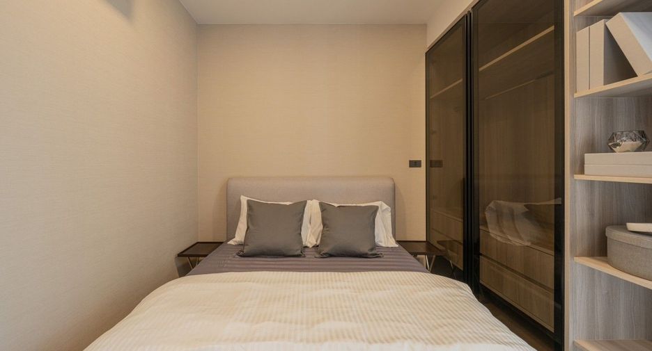Condo en alquiler de 3 habitaciones en Watthana, Bangkok