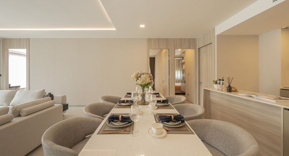 Condo en alquiler de 3 habitaciones en Watthana, Bangkok
