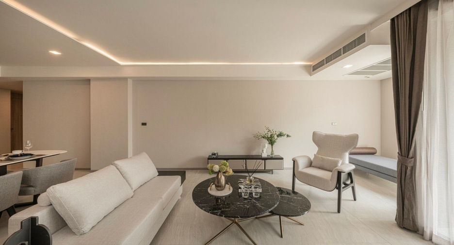 Condo en alquiler de 3 habitaciones en Watthana, Bangkok
