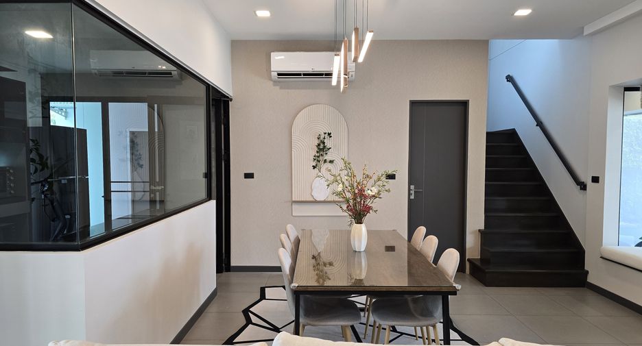 For rent 3 bedrooms house in Bang Phli, Samut Prakan
