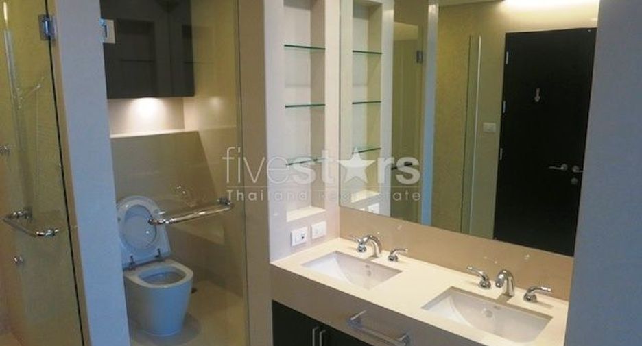 Wohnung zur Miete mit 3 Zimmer in Pathum Wan, Bangkok