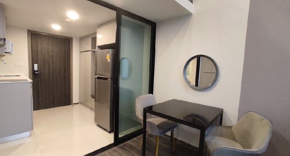 For rent 1 bed condo in Ratchathewi, Bangkok