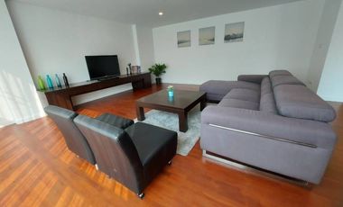 For rent 3 bedrooms apartment in Sathon, Bangkok
