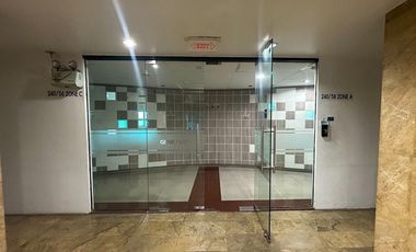Büro zur Miete in Huai Khwang, Bangkok
