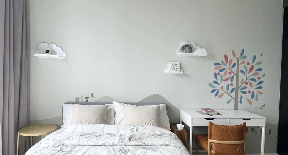 For sale 2 bedrooms condo in Sathon, Bangkok