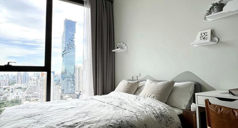 For sale 2 bedrooms condo in Sathon, Bangkok