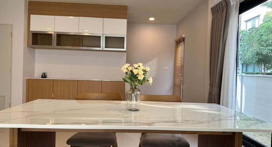 ให้เช่า 4 ห้องนอน บ้านเดี่ยว ใน บางพลี, สมุทรปราการ