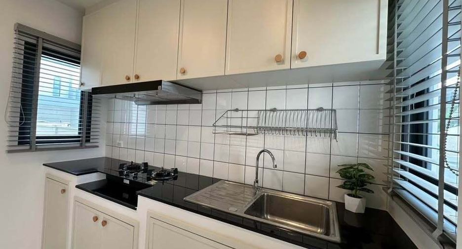 ให้เช่า 4 ห้องนอน บ้านเดี่ยว ใน บางพลี, สมุทรปราการ