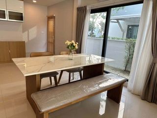 Casa en alquiler de 4 habitaciones en Bang Phli, Samut Prakan