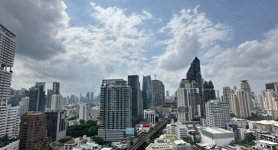 À louer 1 chambre condo à Khlong Toei, Bangkok