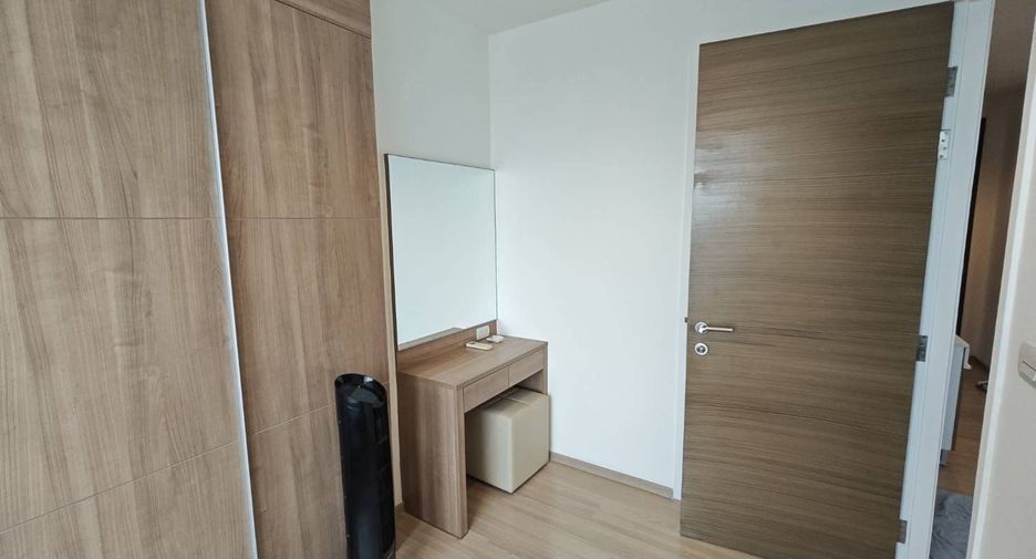 For rent 2 bedrooms condo in Phaya Thai, Bangkok