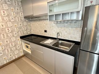 Аренда 2 спальни кондо в Хуаи Кхщанг, Бангкок