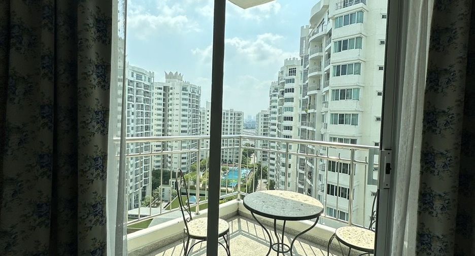 Wohnung zur Miete mit 2 Zimmer in Huai Khwang, Bangkok