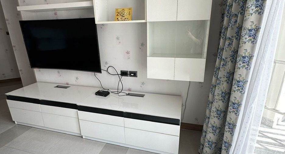 Wohnung zur Miete mit 2 Zimmer in Huai Khwang, Bangkok