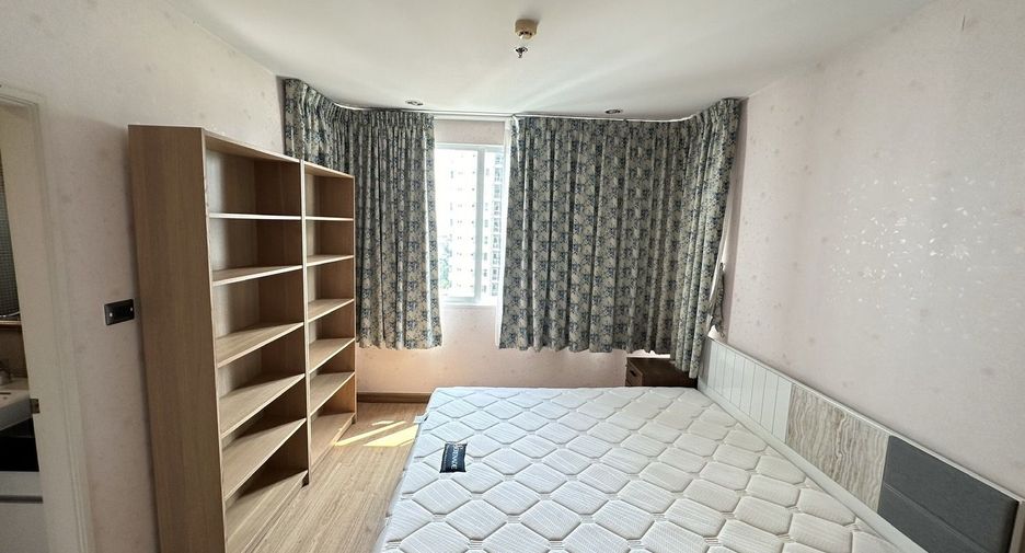 Wohnung zur Miete mit 2 Zimmer in Huai Khwang, Bangkok