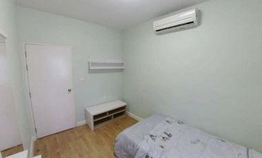 À louer 2 chambres condo à Bang Na, Bangkok