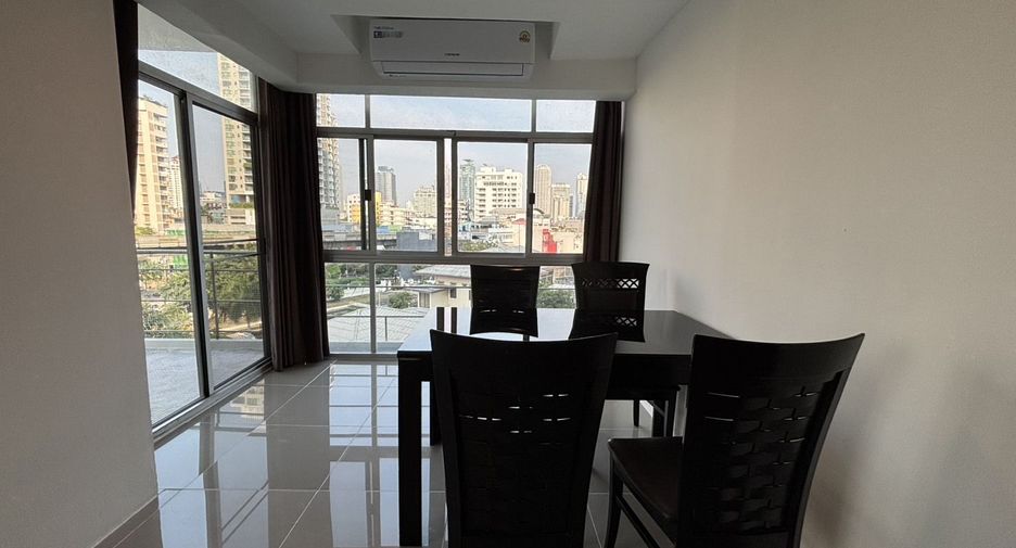 Condo en alquiler de 1 habitaciones en Khlong Toei, Bangkok