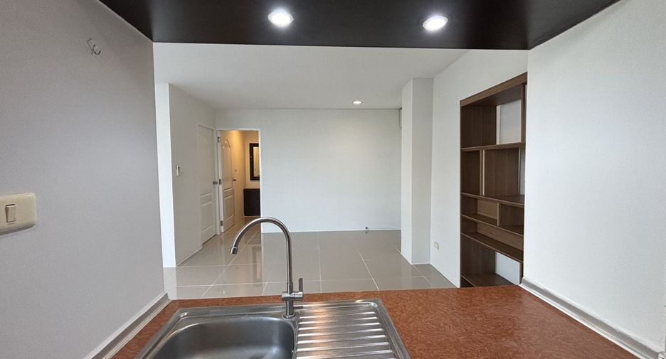 Condo en alquiler de 1 habitaciones en Khlong Toei, Bangkok