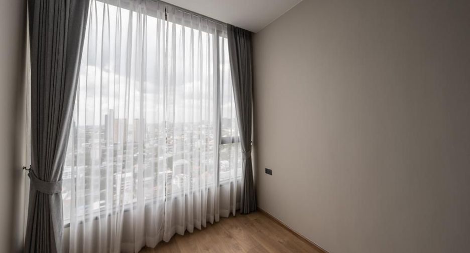 À vendre et à louer 3 chambres condo à Watthana, Bangkok