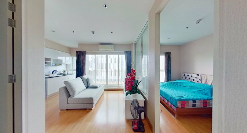 For sale 1 bed condo in Watthana, Bangkok