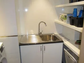 For rent 1 bed condo in Phaya Thai, Bangkok