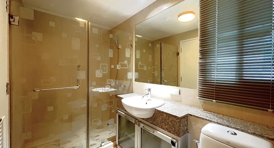 Wohnung zur Miete mit 2 Zimmer in Watthana, Bangkok