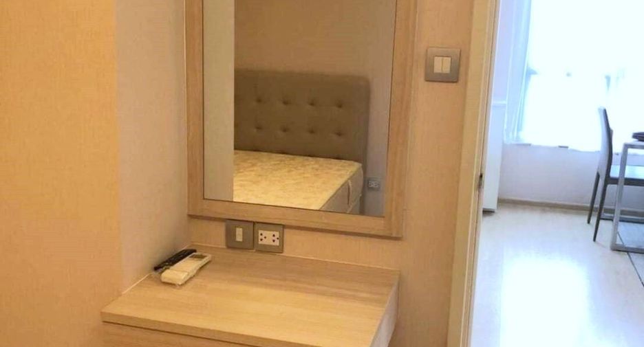 For sale 1 bed condo in Watthana, Bangkok