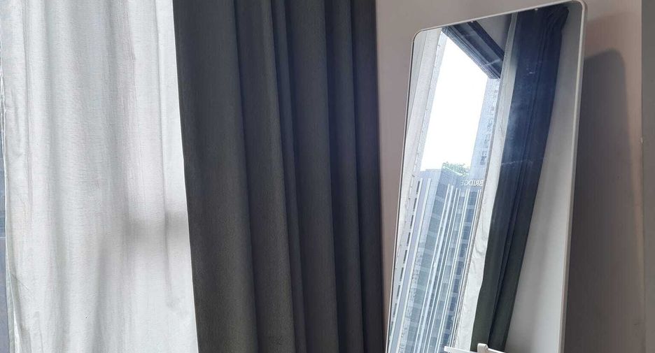 For rent スタジオ condo in Huai Khwang, Bangkok