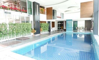 Condo en alquiler de 1 habitaciones en Khlong Toei, Bangkok