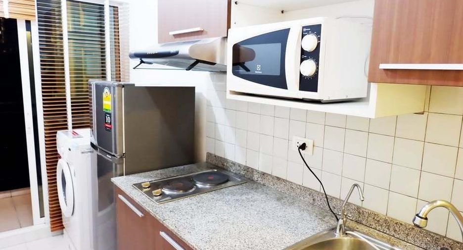 For rent 1 bed condo in Khlong Toei, Bangkok
