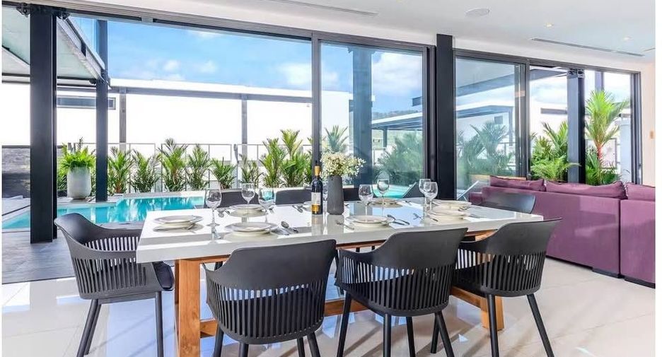 For sale 4 ベッドルーム villa in Mueang Phuket, Phuket