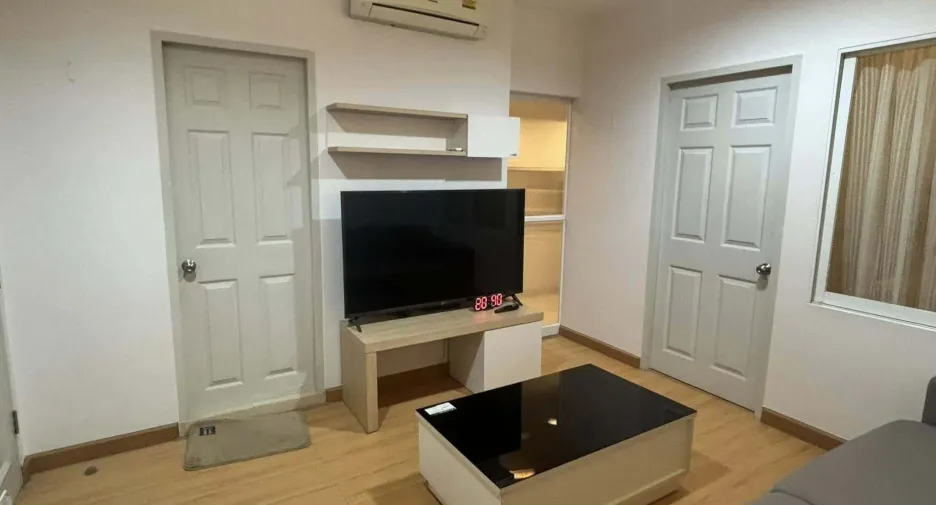 For rent 1 bed condo in Huai Khwang, Bangkok