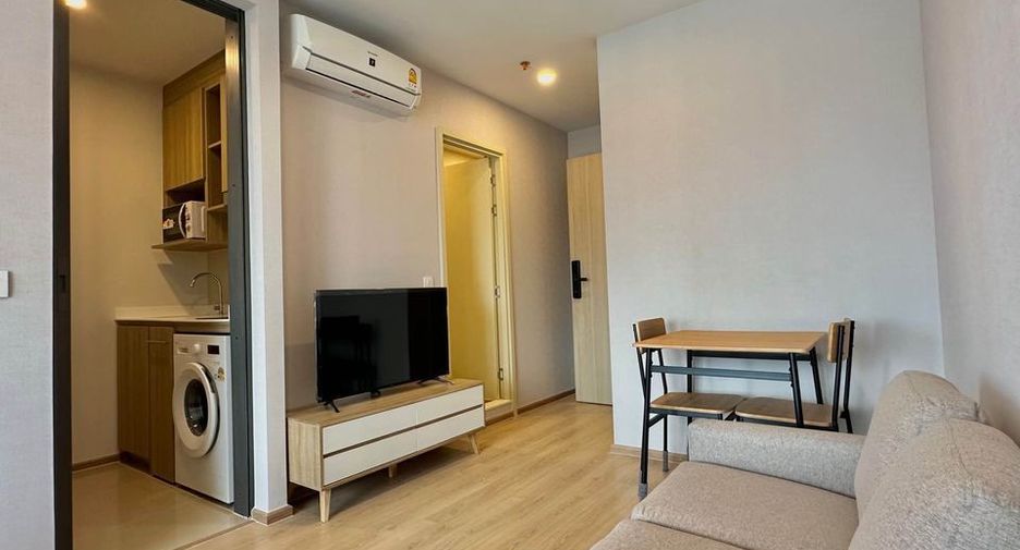 For rent studio condo in Khlong Toei, Bangkok