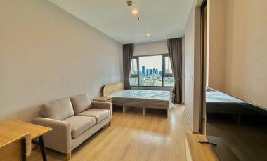 À louer studio condo à Khlong Toei, Bangkok