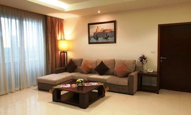 For rent 3 bedrooms condo in Watthana, Bangkok