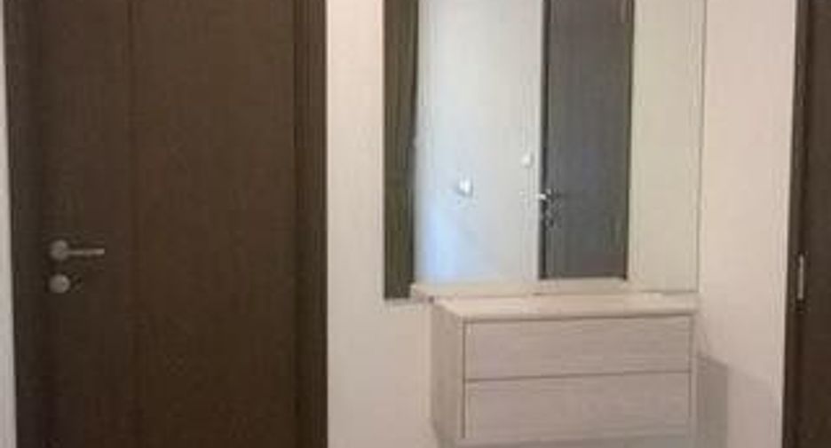 For sale 1 bed condo in Sathon, Bangkok