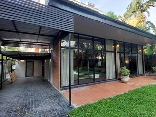 Casa en alquiler de 4 habitaciones en Sathon, Bangkok