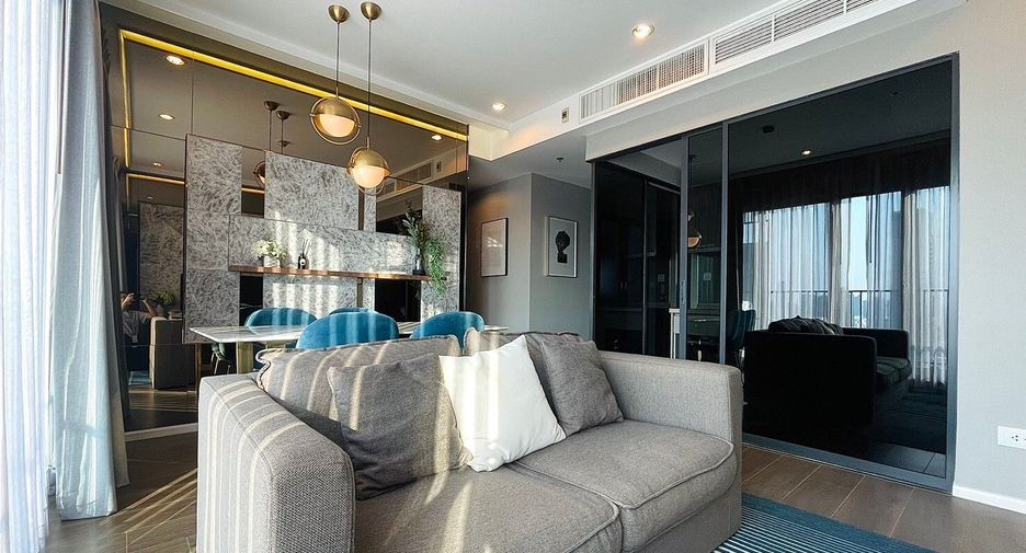 For rent 2 bedrooms condo in Watthana, Bangkok