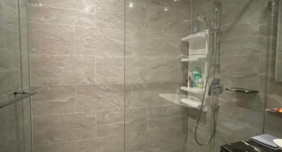 Condo en alquiler de 1 habitaciones en Huai Khwang, Bangkok