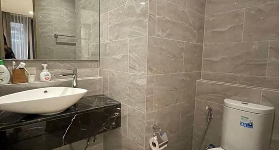 Condo en alquiler de 1 habitaciones en Huai Khwang, Bangkok