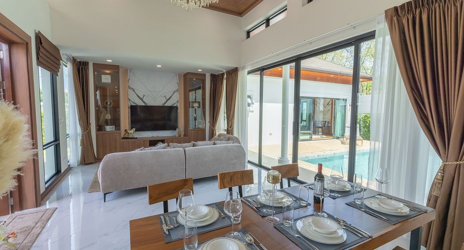 For sale 2 bedrooms villa in Mueang Phuket, Phuket