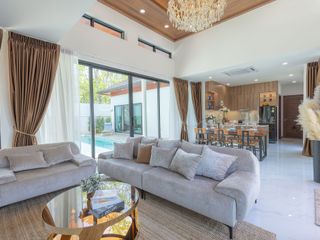 For sale 2 bedrooms villa in Mueang Phuket, Phuket